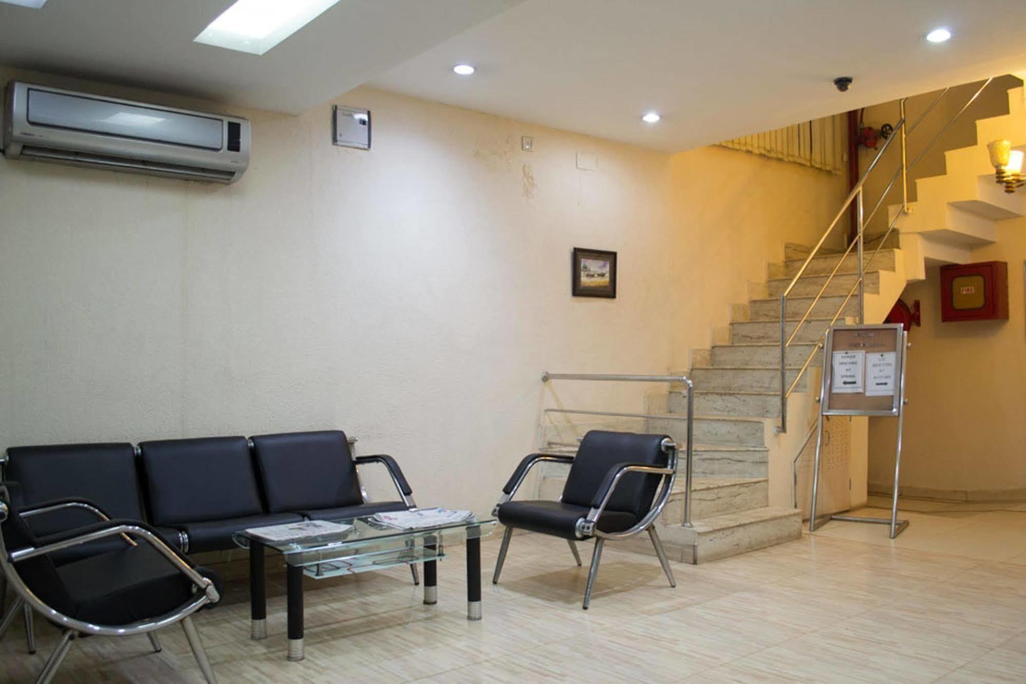 Oyo 1359 Hotel Best Inn Bhubaneswar Eksteriør bilde